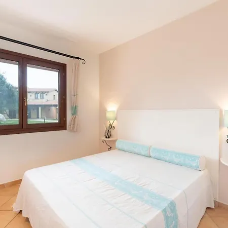 公寓 Relaxing Baia Dei Mirti B3 1 Bedroom Sleeps 3 Persons *