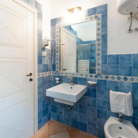 Relaxing Baia Dei Mirti B3 1 Bedroom Sleeps 3 Persons Vignola Mare