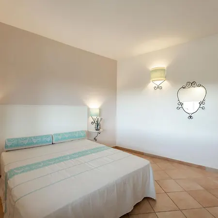 Relaxing Baia Dei Mirti B3 1 Bedroom Sleeps 3 Persons Lägenhet *